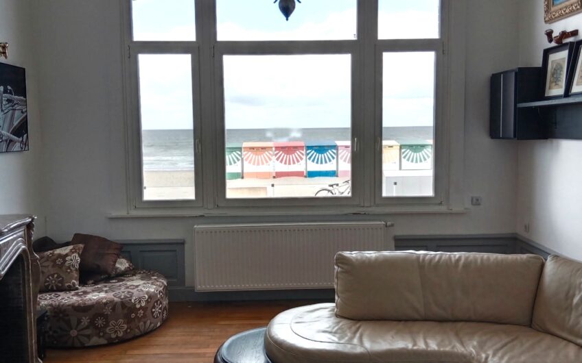 Bel F3 meublé avec garage Vue mer plage de Malo-Les-Bains