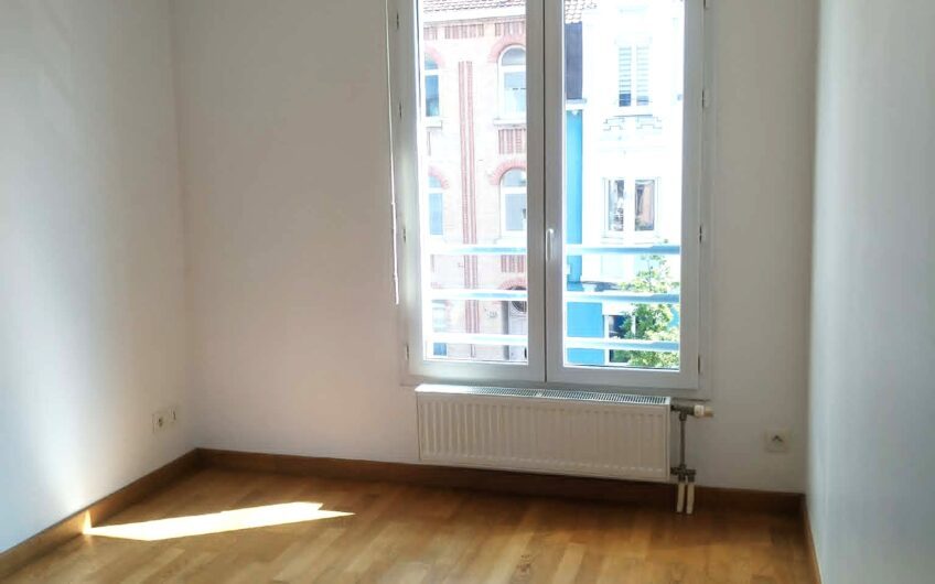 Malo-Les-Bains secteur plage Bel F3 balcon & garage